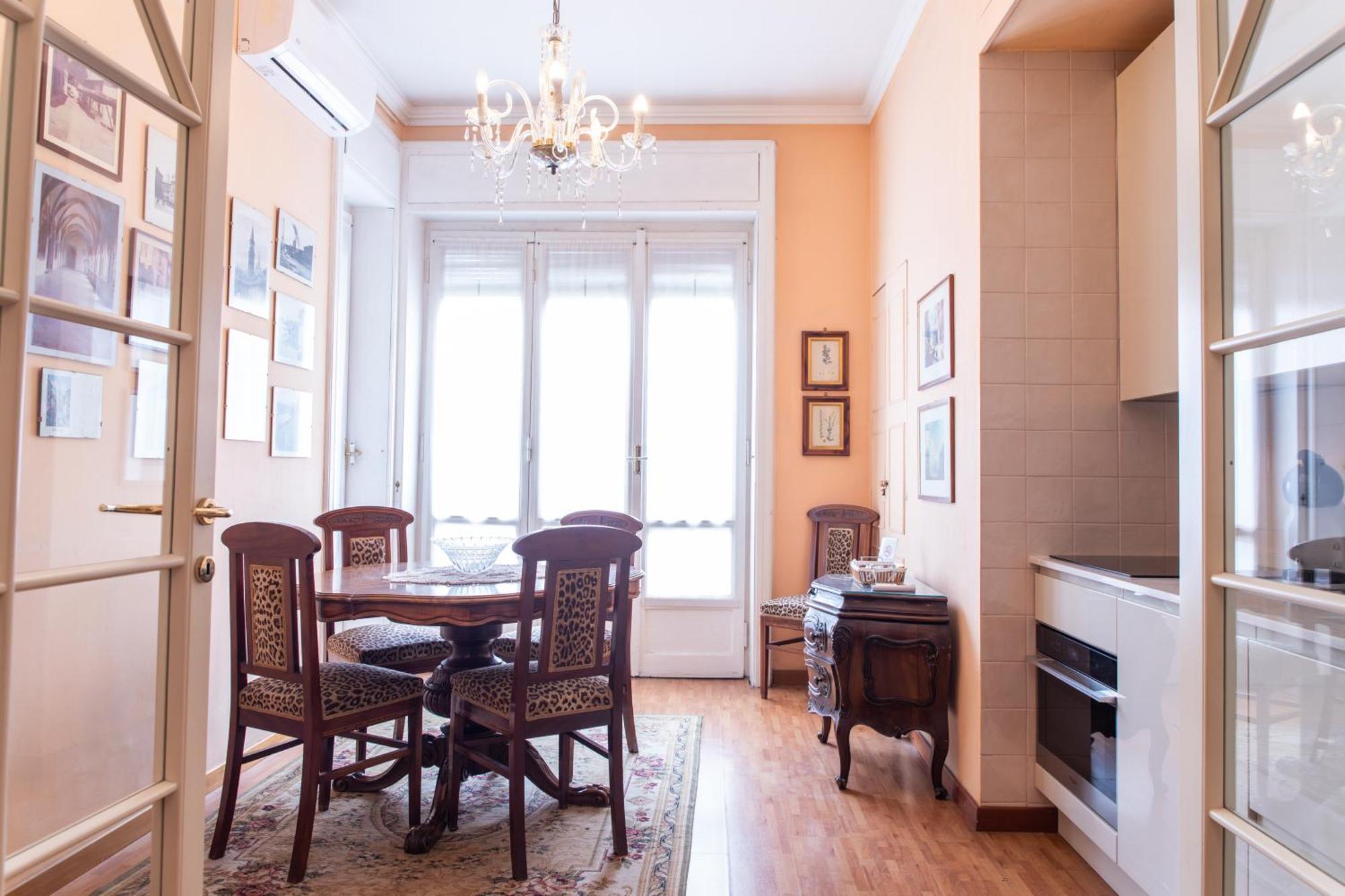 Duomo Walking Distance Elegant Flat With View Apartamento Milão Exterior foto