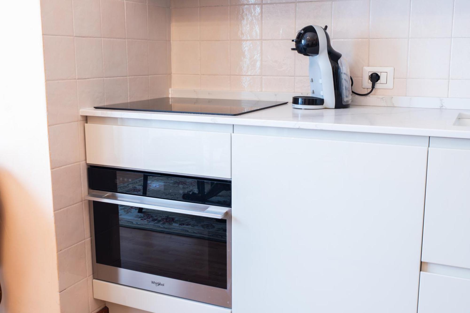 Duomo Walking Distance Elegant Flat With View Apartamento Milão Exterior foto